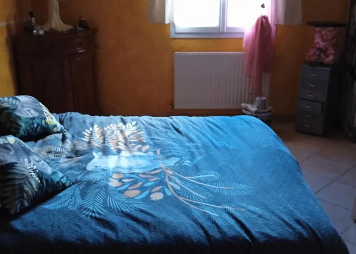 Дом отдыха Familiale Avec Jacuzzi